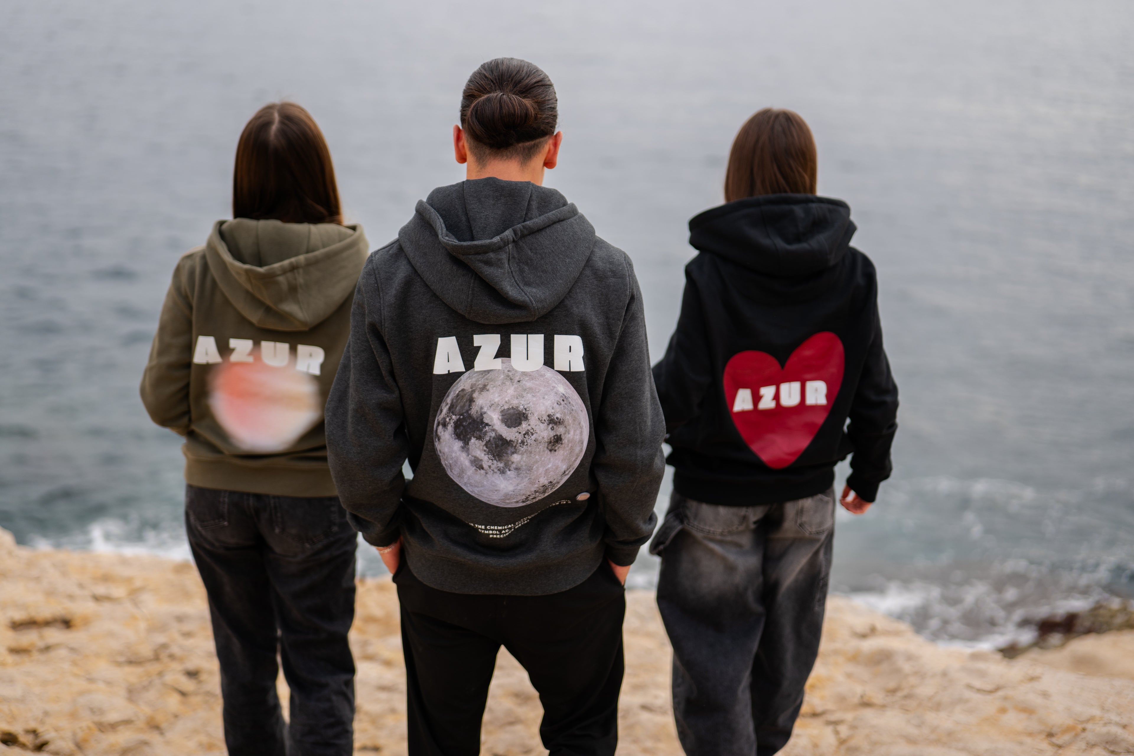 sweat a capuche Azur Riviera shooting photo cassis.